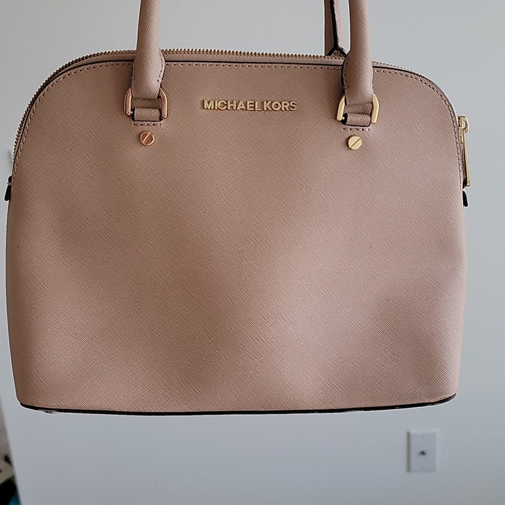 Michael Kors Cindy Medium Dome Satchel - Picture 4 of 7